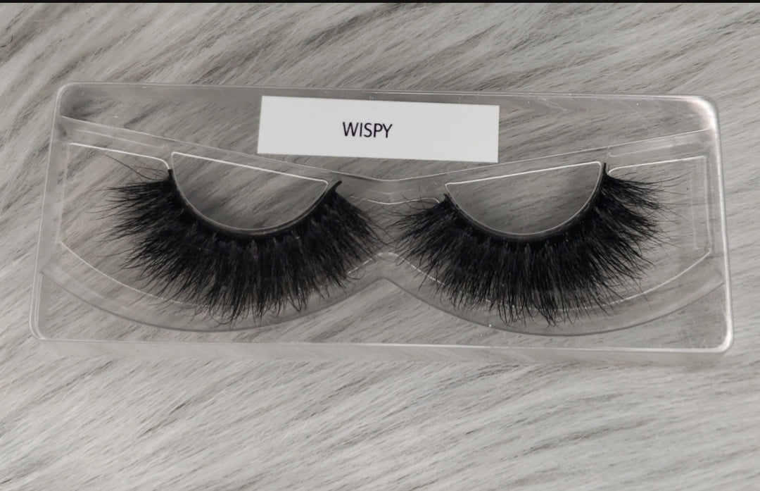Fantasy Lashes image 3